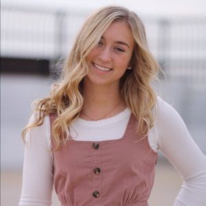 Meet your Posher, Livia